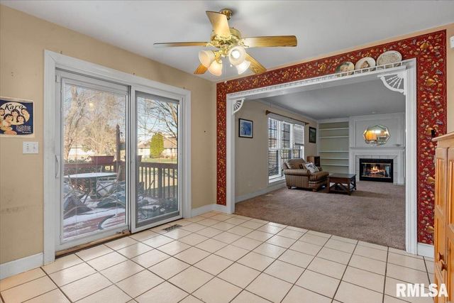 3813 Brandonshire Drive, Springfield, IL 62704