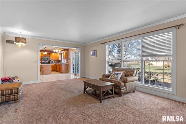 3813 Brandonshire Drive, Springfield, IL 62704