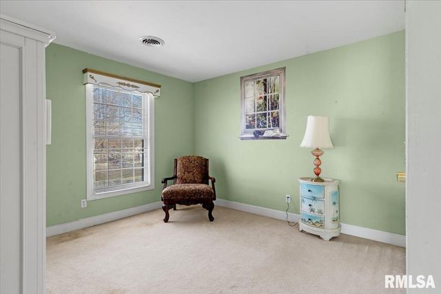 3813 Brandonshire Drive, Springfield, IL 62704