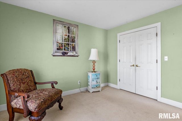 3813 Brandonshire Drive, Springfield, IL 62704