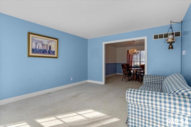 3813 Brandonshire Drive, Springfield, IL 62704