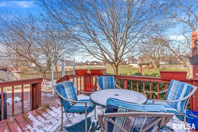 3813 Brandonshire Drive, Springfield, IL 62704