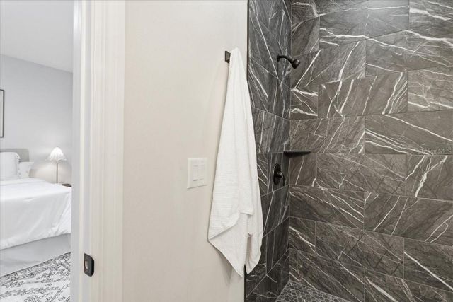 1305 E PARKER STREET, Lakeland, FL 33805