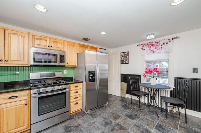 144 Rochester Hill Road, Rochester, NH 03867