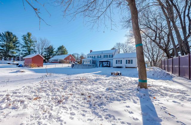 144 Rochester Hill Road, Rochester, NH 03867