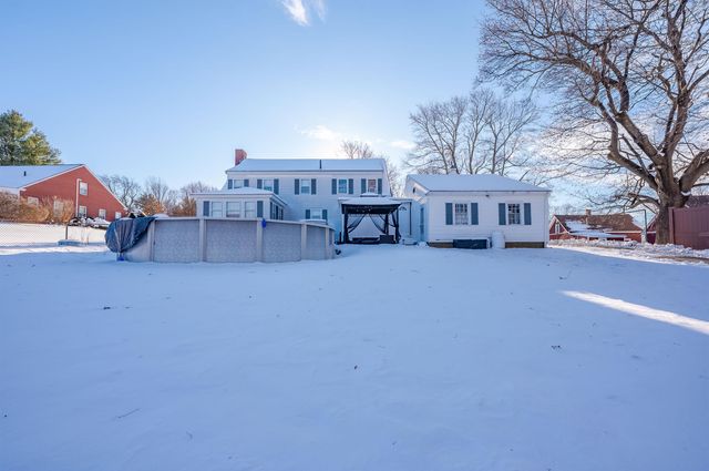 144 Rochester Hill Road, Rochester, NH 03867