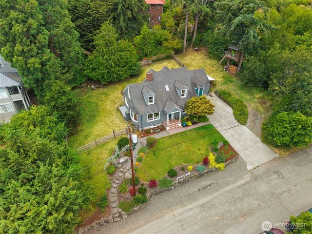 1231 Monroe Street, Port Townsend, WA 98368