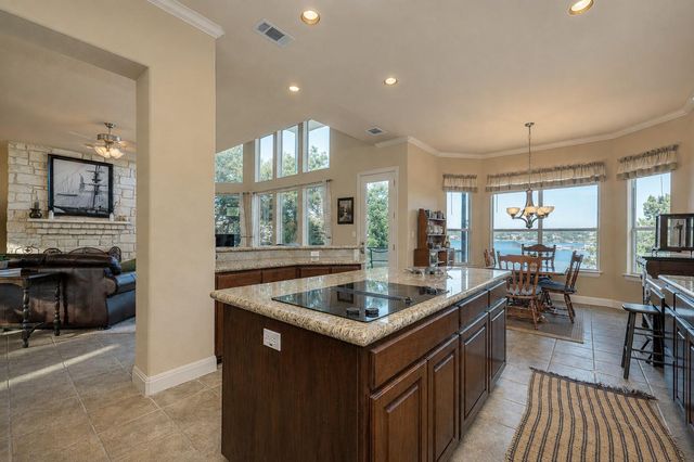 343 Venture BLVD S, Point Venture, TX 78645