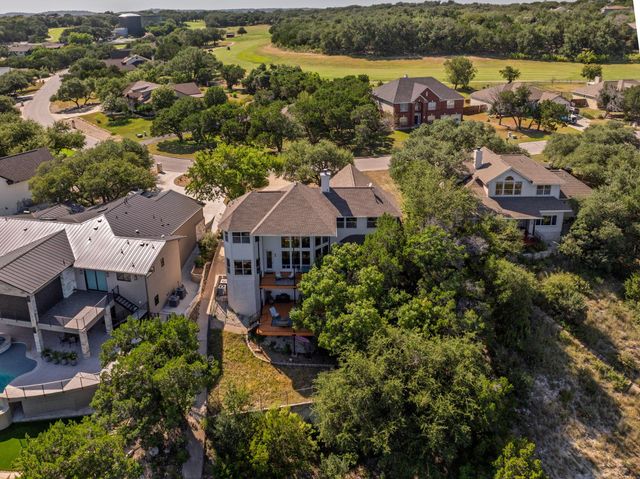 343 Venture BLVD S, Point Venture, TX 78645