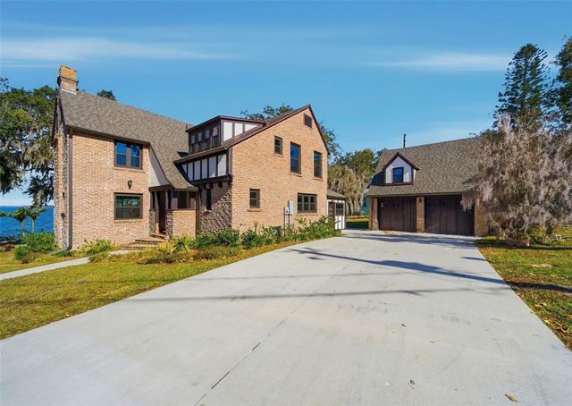 1689 LAKESHORE DRIVE, Eustis, FL 32726