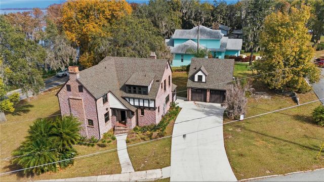 1689 LAKESHORE DRIVE, Eustis, FL 32726