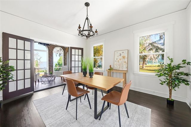 1689 LAKESHORE DRIVE, Eustis, FL 32726