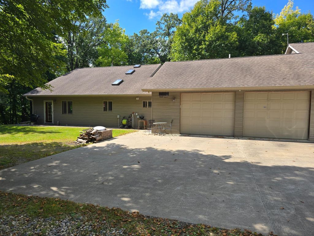 17135 200th Street, Audubon, MN 56554