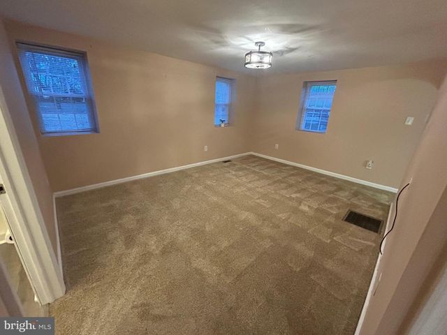 613 HAY RD, Hammonton, NJ 08037