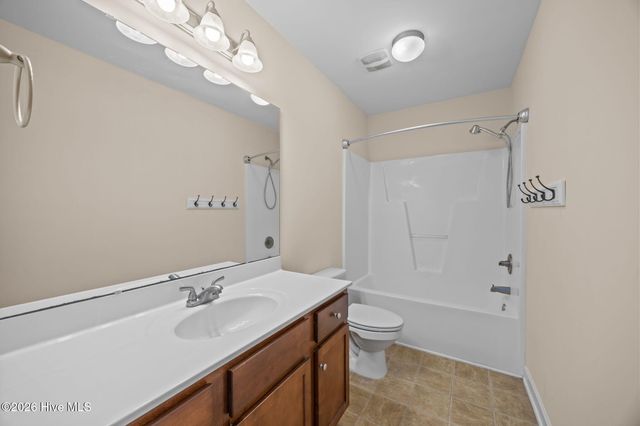 305 Inverness Drive, Hubert, NC 28539