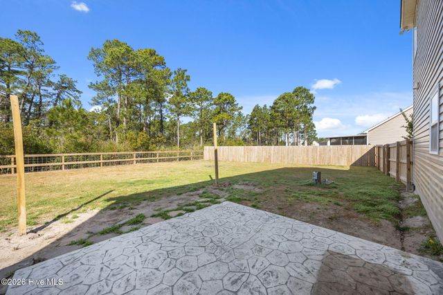 305 Inverness Drive, Hubert, NC 28539