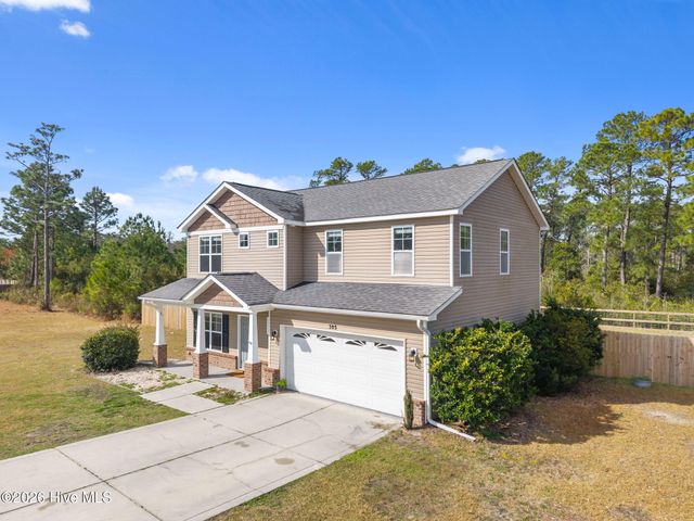 305 Inverness Drive, Hubert, NC 28539