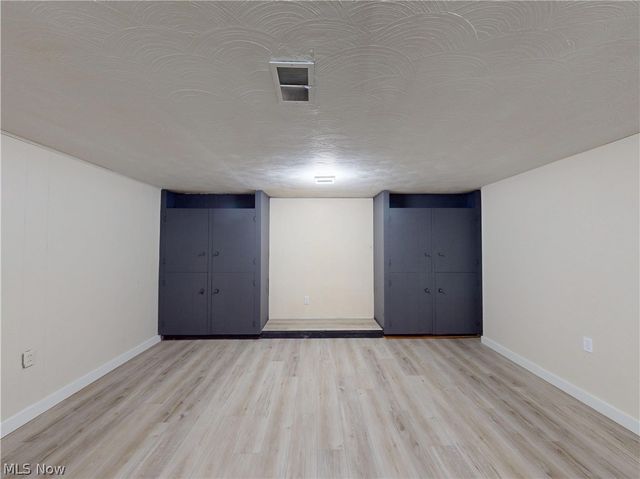 738 Edgewood Road, Richmond Heights, OH 44143