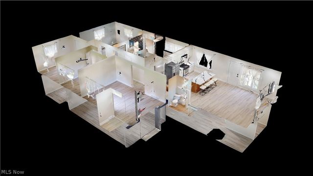 738 Edgewood Road, Richmond Heights, OH 44143