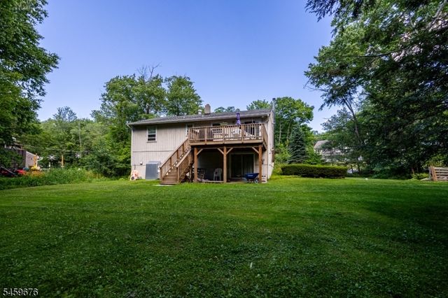 103 Alturas Rd, Vernon Twp., NJ 07422