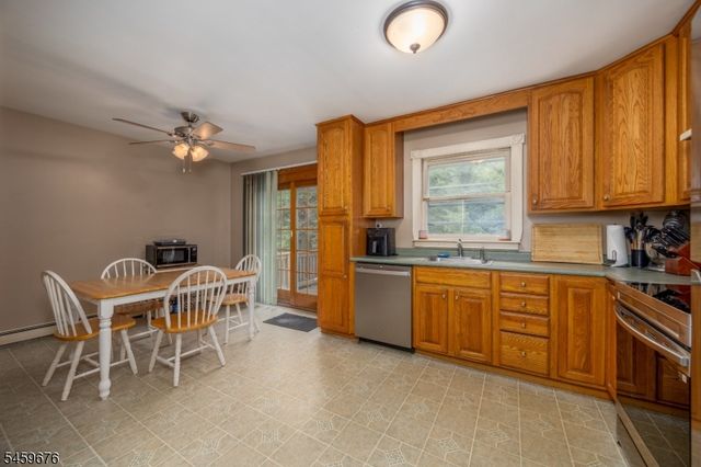 103 Alturas Rd, Vernon Twp., NJ 07422