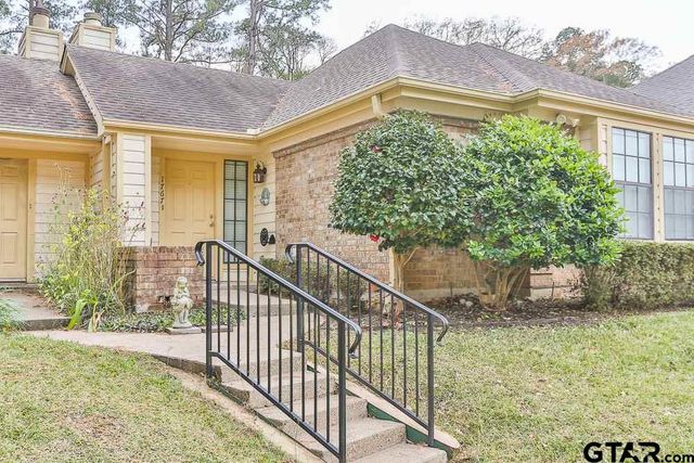 1767 Eaglewood Dr., Tyler, TX 75703