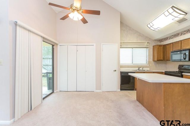 1767 Eaglewood Dr., Tyler, TX 75703