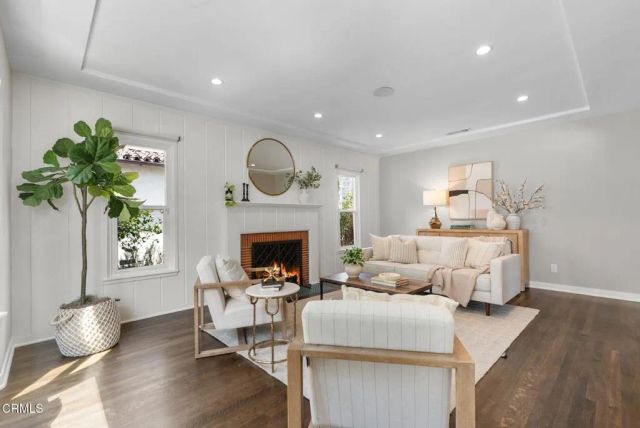 1102 Bella Vista Avenue, Pasadena, CA 91107
