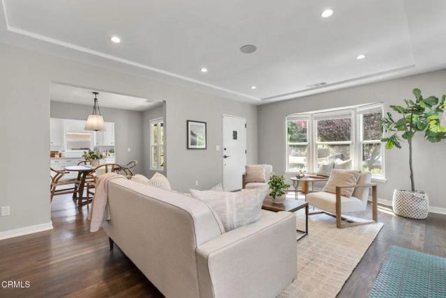 1102 Bella Vista Avenue, Pasadena, CA 91107