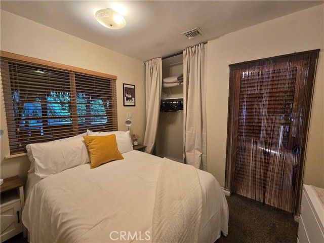 617 N Beachwood, Burbank, CA 91506