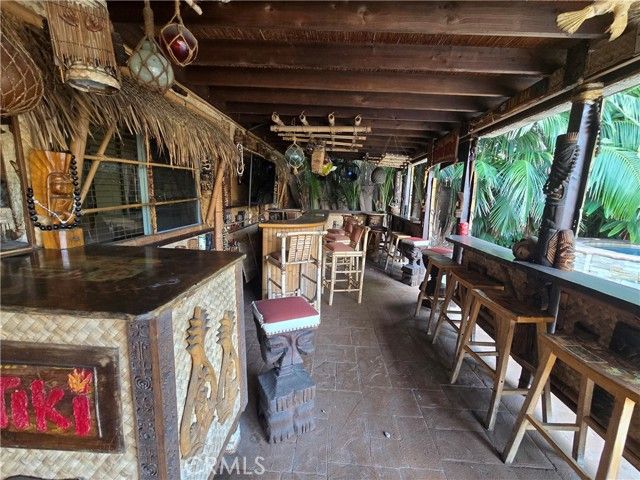 617 N Beachwood, Burbank, CA 91506