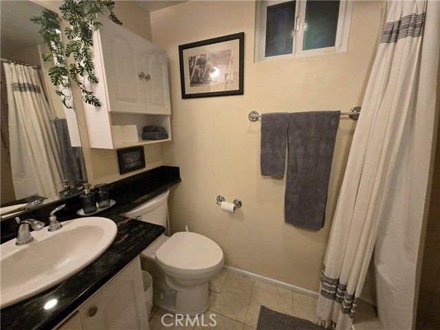 617 N Beachwood, Burbank, CA 91506