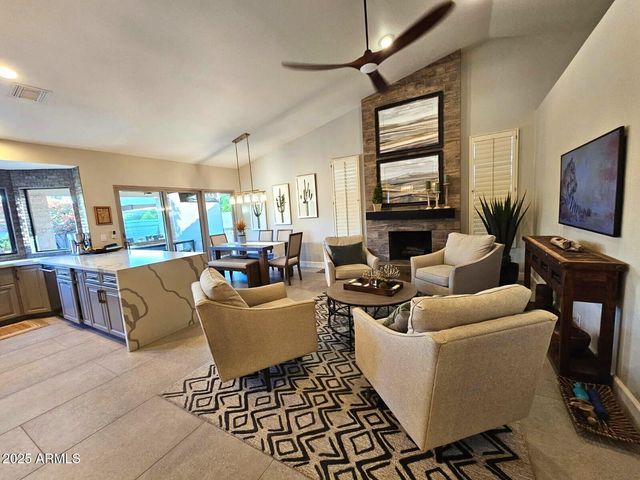 9763 E DREYFUS Avenue, Scottsdale, AZ 85260