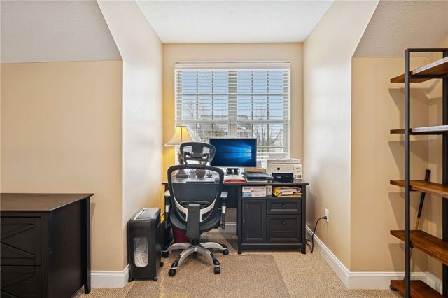 2390 Wheatland Cir, Delmont, PA 15626