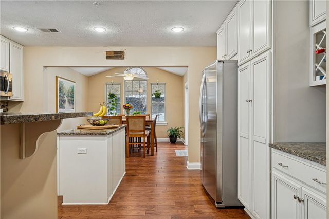 2390 Wheatland Cir, Delmont, PA 15626