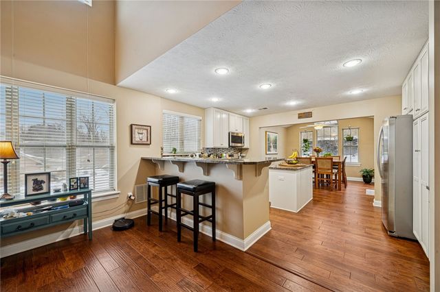 2390 Wheatland Cir, Delmont, PA 15626