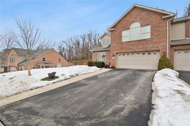 2390 Wheatland Cir, Delmont, PA 15626