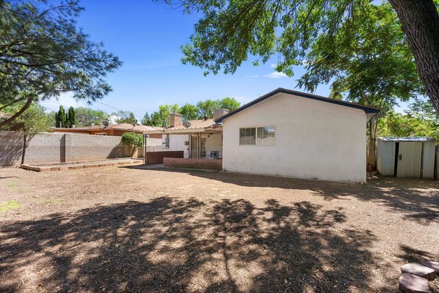 10217 Santa Paula Avenue NE, Albuquerque, NM 87111