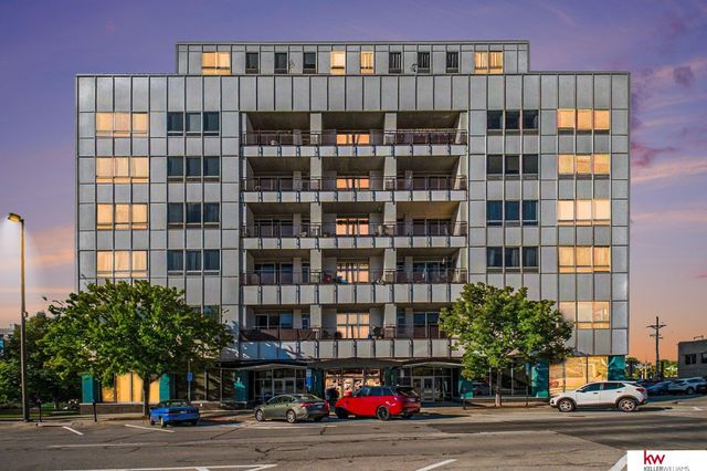 3000 Farnam St Apt 4L L, Omaha, NE 68131