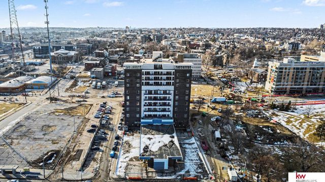 3000 Farnam St Apt 4L L, Omaha, NE 68131