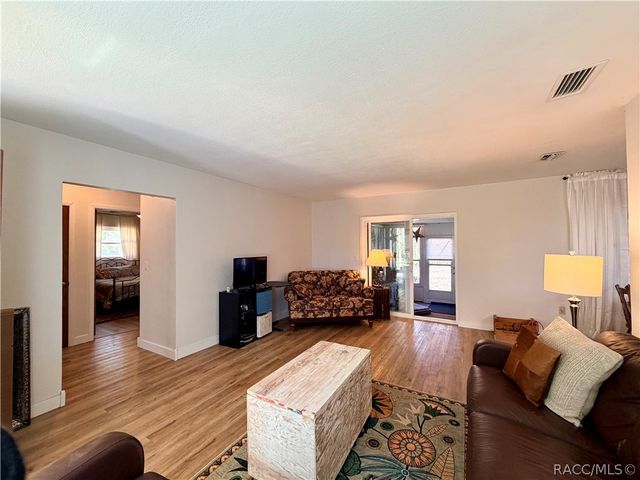 6633 E Gurley Street, Inverness, FL 34452