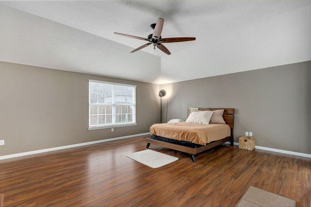 1110 N Arlington Street, Nixa, MO 65714