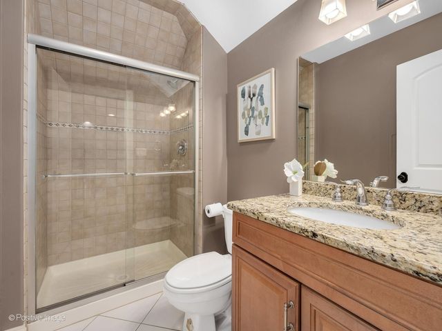 302 E Wilson Street, Elmhurst, IL 60126