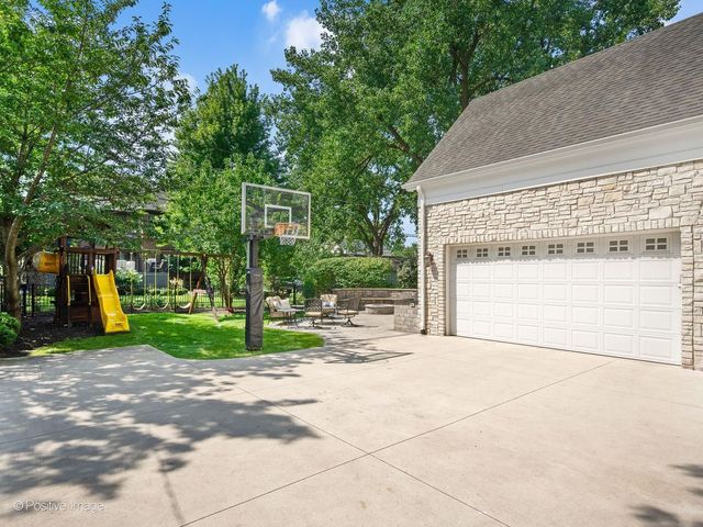 302 E Wilson Street, Elmhurst, IL 60126