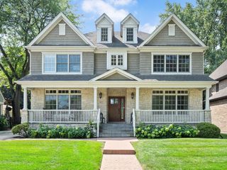 302 E Wilson Street, Elmhurst, IL 60126