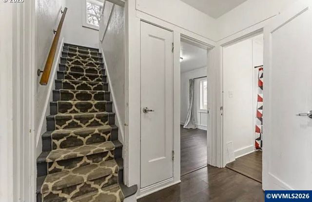 2664 12th St SE, Salem, OR 97302