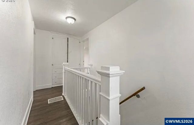 2664 12th St SE, Salem, OR 97302