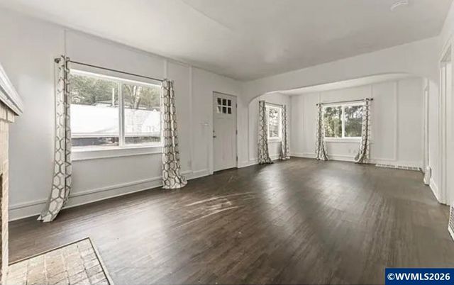 2664 12th St SE, Salem, OR 97302