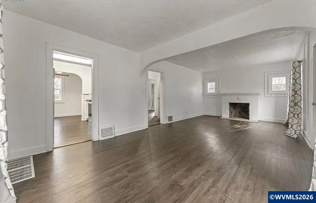 2664 12th St SE, Salem, OR 97302