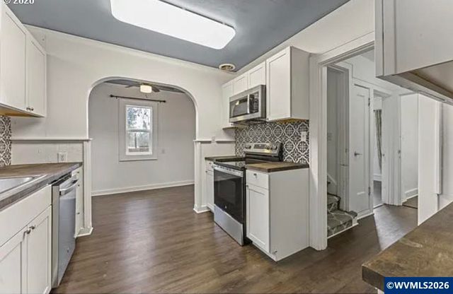 2664 12th St SE, Salem, OR 97302